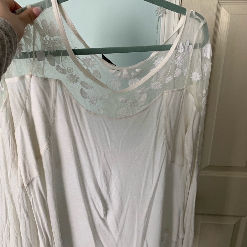 Free people lace top!